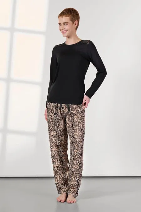 Dantel Detaylı Modal Pamuklu Kadın Pijama Takımı Doreanse 25K4038 - Siyah