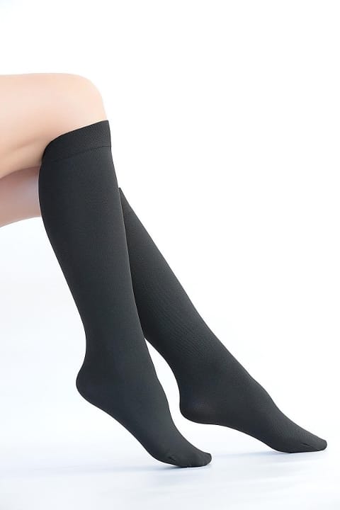 Düşük Denye Kadın Dizaltı Çorap Daymod 1212014