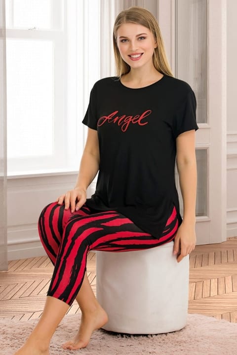 Desenli Rahat Kesim Kısa Kollu Kapri Pijama Takımı Lady 12052 - 2