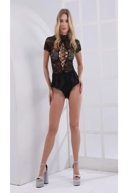 Dantel detaylı tek parça body Moonlight 9379 - Siyah
