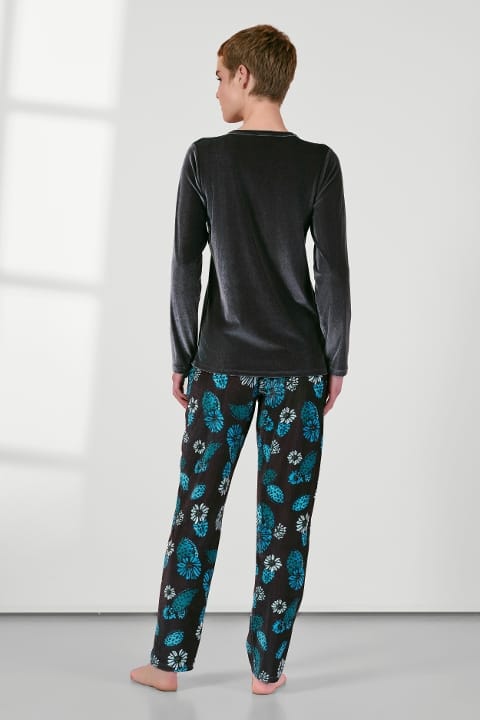 Gri Kadife Mavi Çiçek Desenli Kadın Pijama Takımı Doreanse 25K4034 - 2