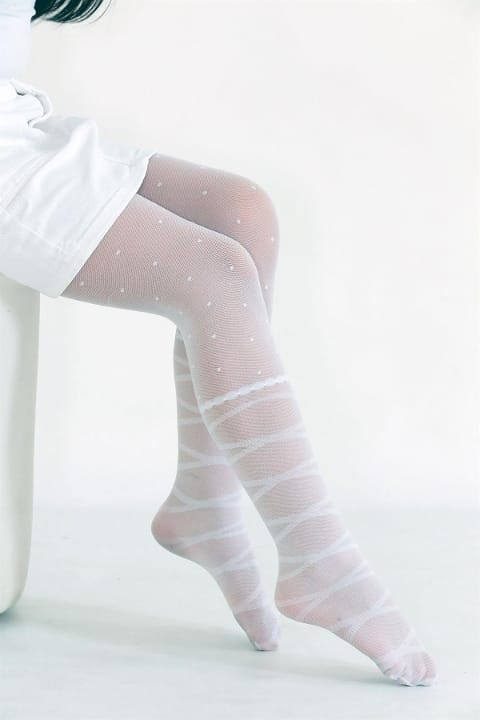 Kaydırmaz Tabanlı Beyaz Çocuk Külotlu Çorap Daymod 2121035