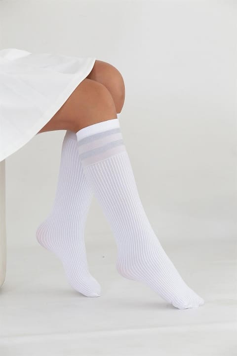 Kaydırmaz Tabanlı Pamuklu Çocuk Dizaltı Çorap Daymod 2222039 - Beyaz