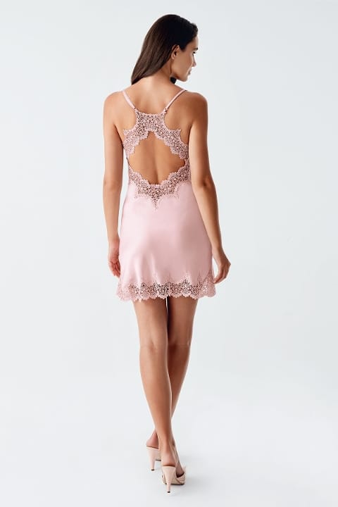 Transparan Dantel Detaylı Mini Saten Gecelik Takım İmaj 4210 - Pudra