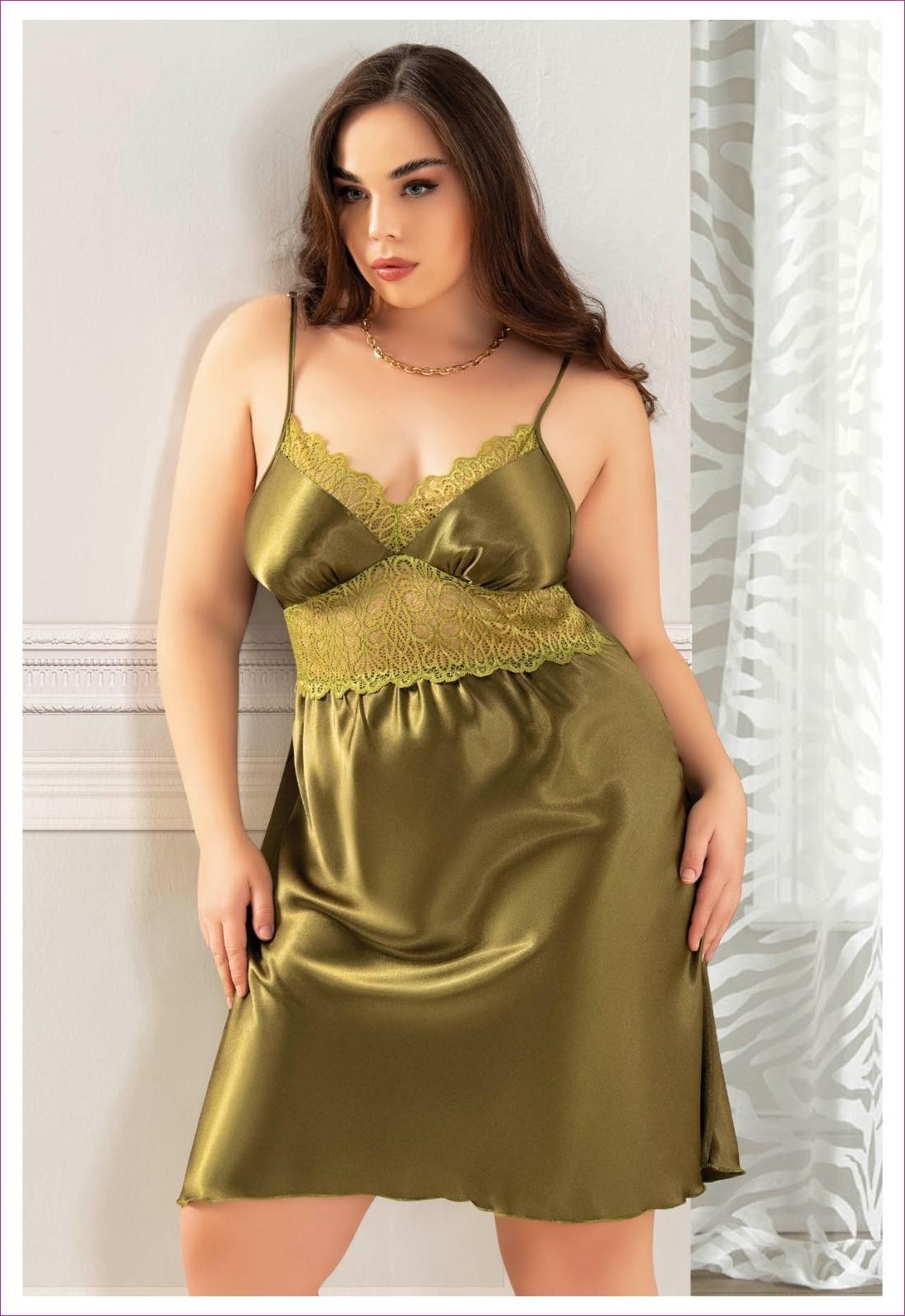 Dantelli İnce Askılı Yeşil Saten Gecelik Miss Laris 4036 - Yeşil