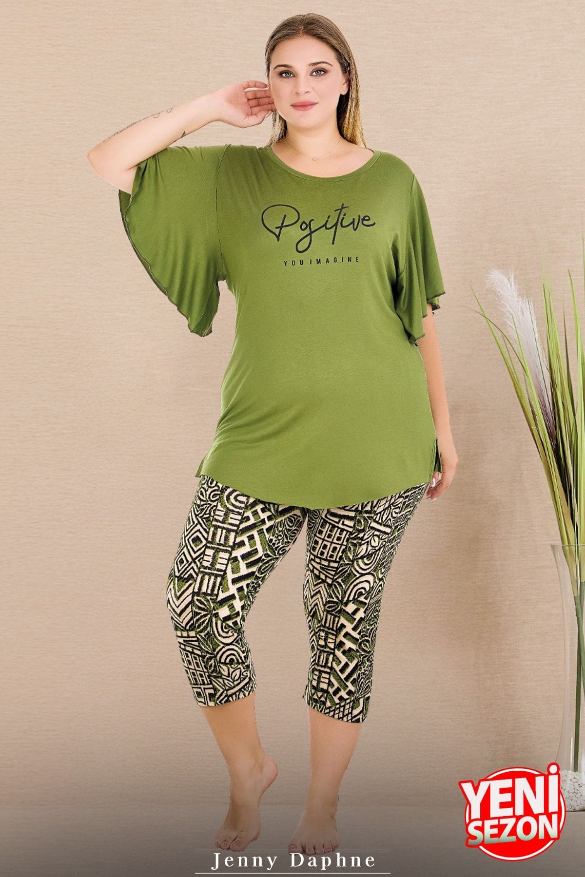 Desenli Geniş Kısa Kollu Kapri Pijama Takımı Lady 10721 - Yeşil