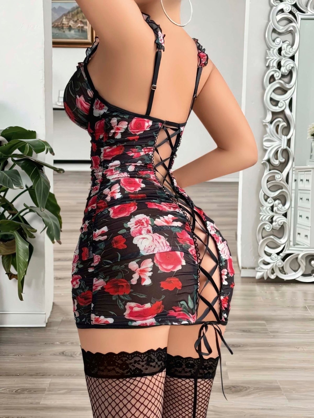 Büzgülü Çiçekli Body Somon Lily Bianca 238 - Siyah
