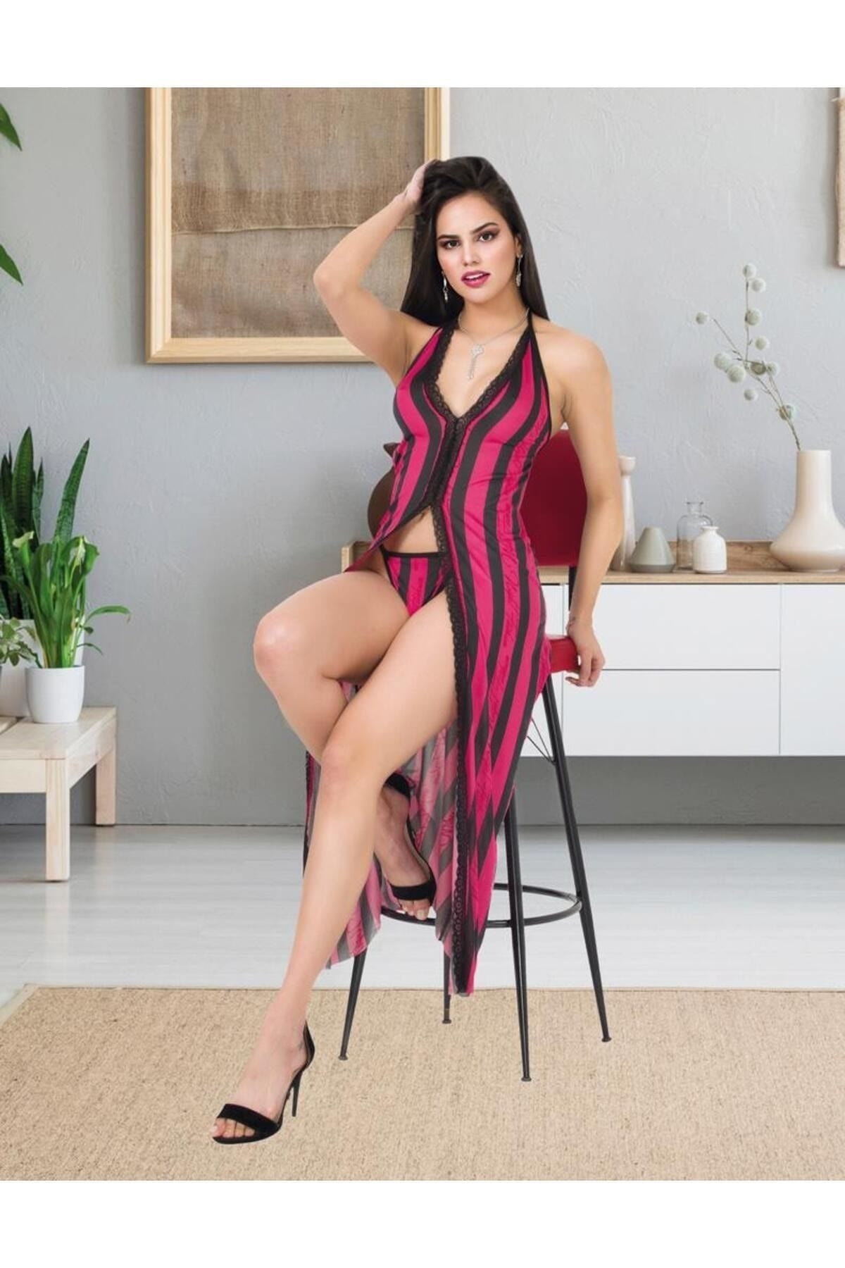 Çizgili Dantel Detaylı Tek Parça Body İzabel 2011 - Fuşya