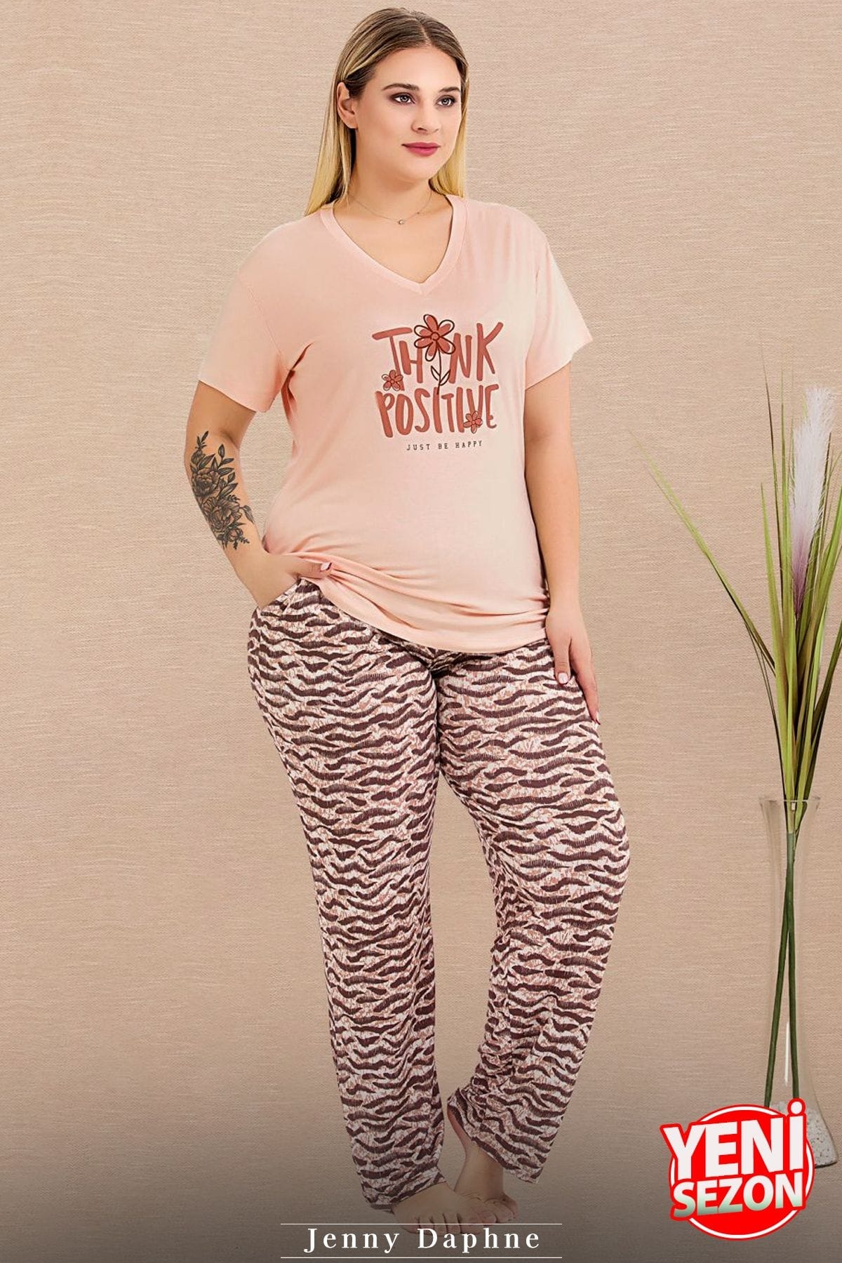 Desenli V Yaka Kısa Kollu Büyük Beden Pijama Takımı Lady 11003 - Somon