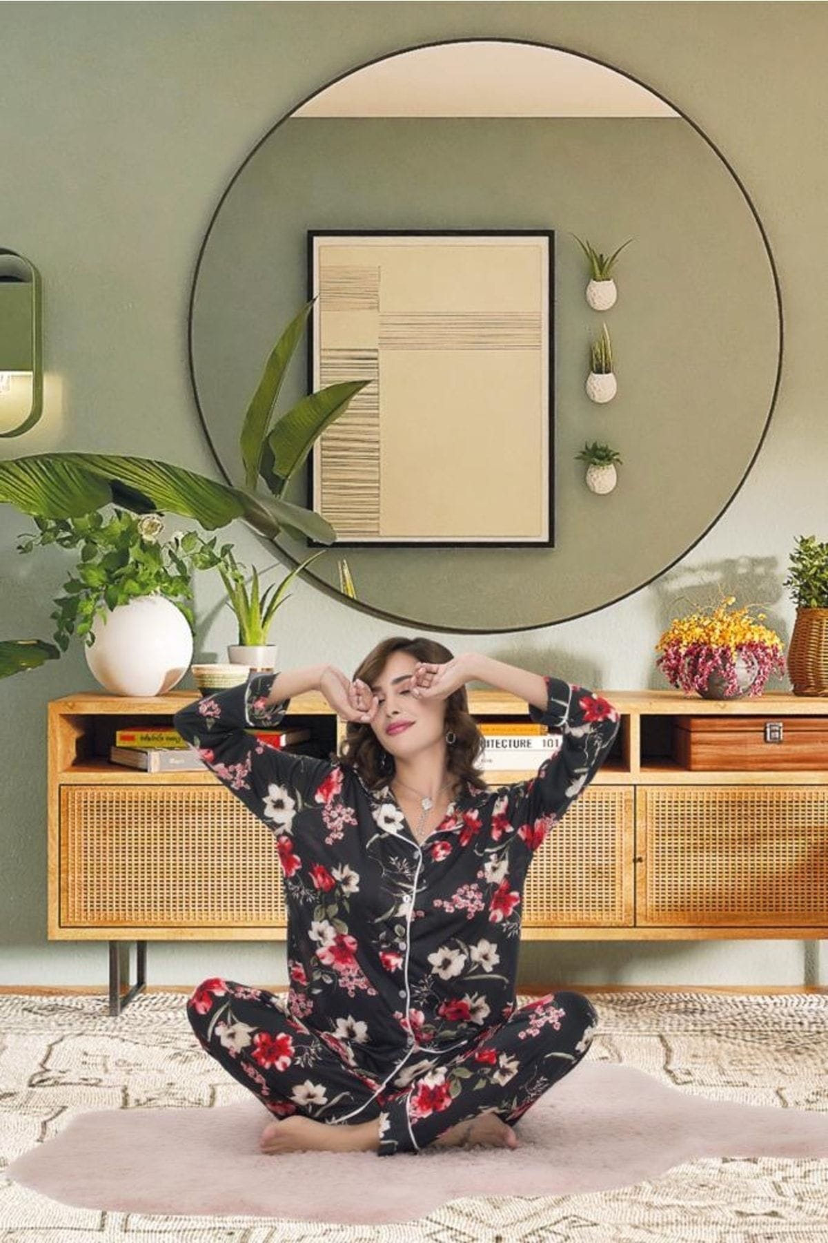 Düğmeli Çiçekli Gömlek Yaka Kadın Pijama Takımı İzabel 4001 - Siyah