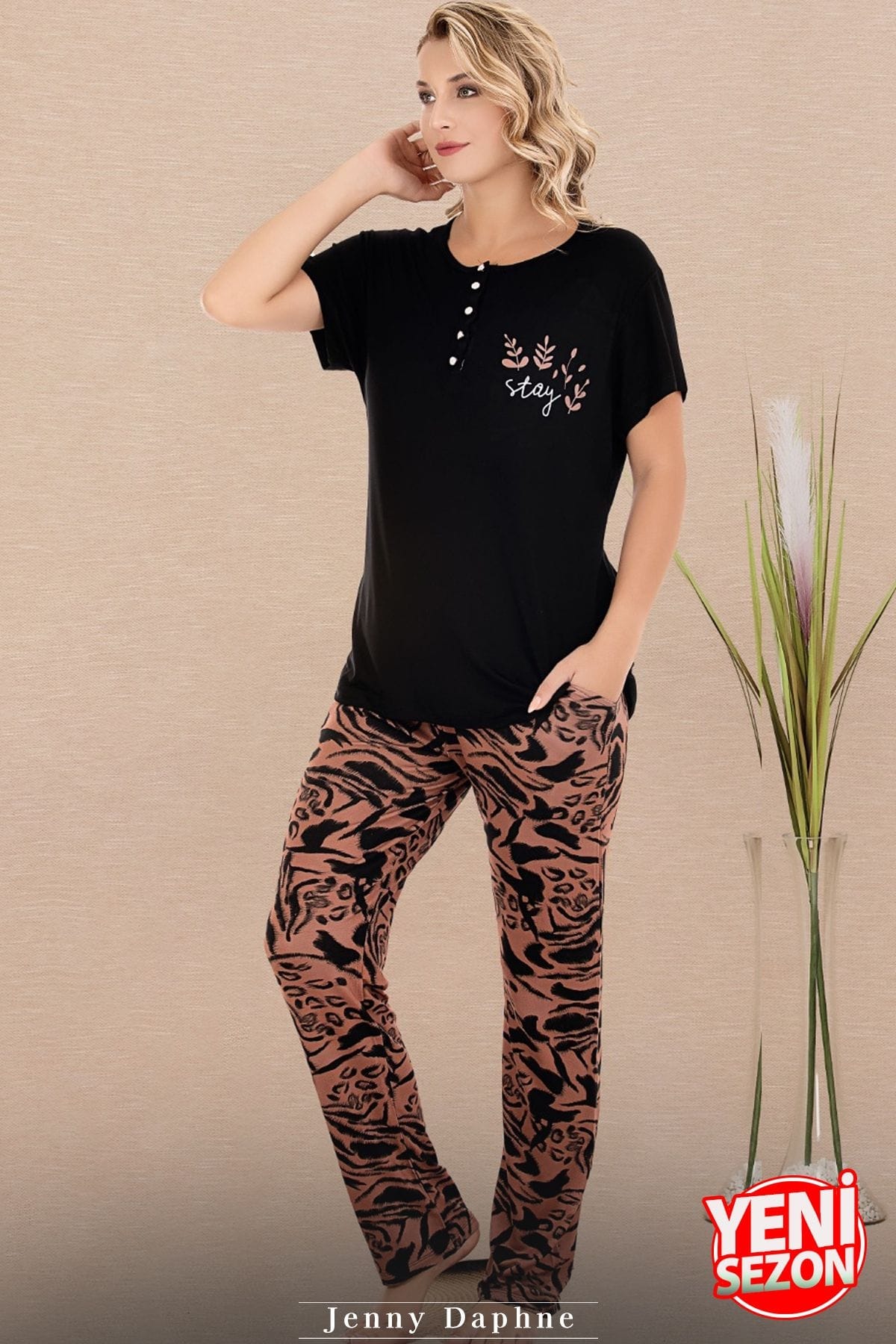 Düğmeli Yaka Desenli Kısa Kollu Kadın Pijama Takımı Lady 12671 - Siyah