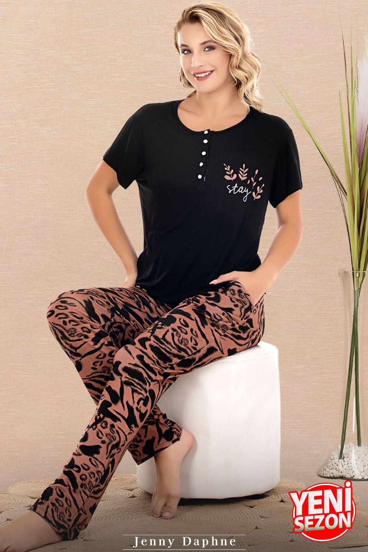 Düğmeli Yaka Desenli Kısa Kollu Kadın Pijama Takımı Lady 12671 - Siyah