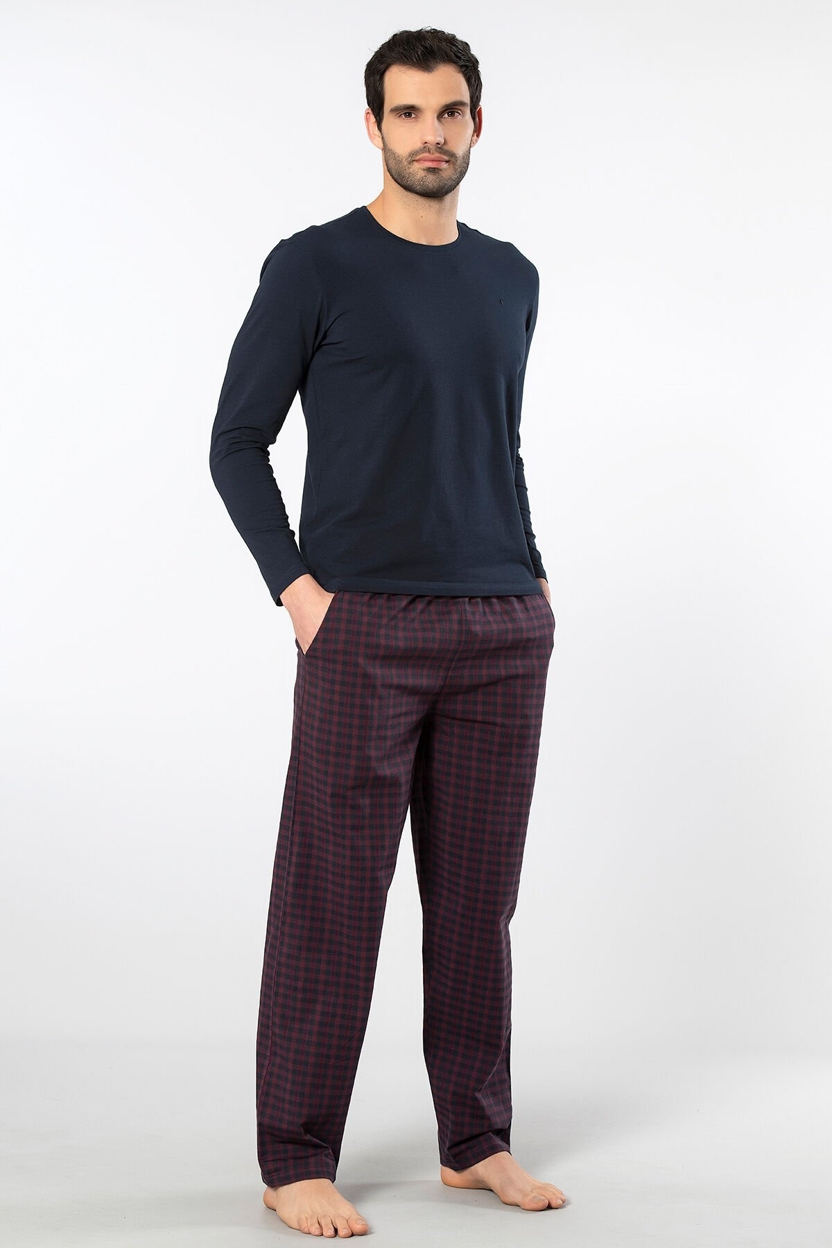Ekoseli Poplin O Yaka Uzun Kollu Erkek Pijama Takımı Cacharel 2239 - Bordo 1