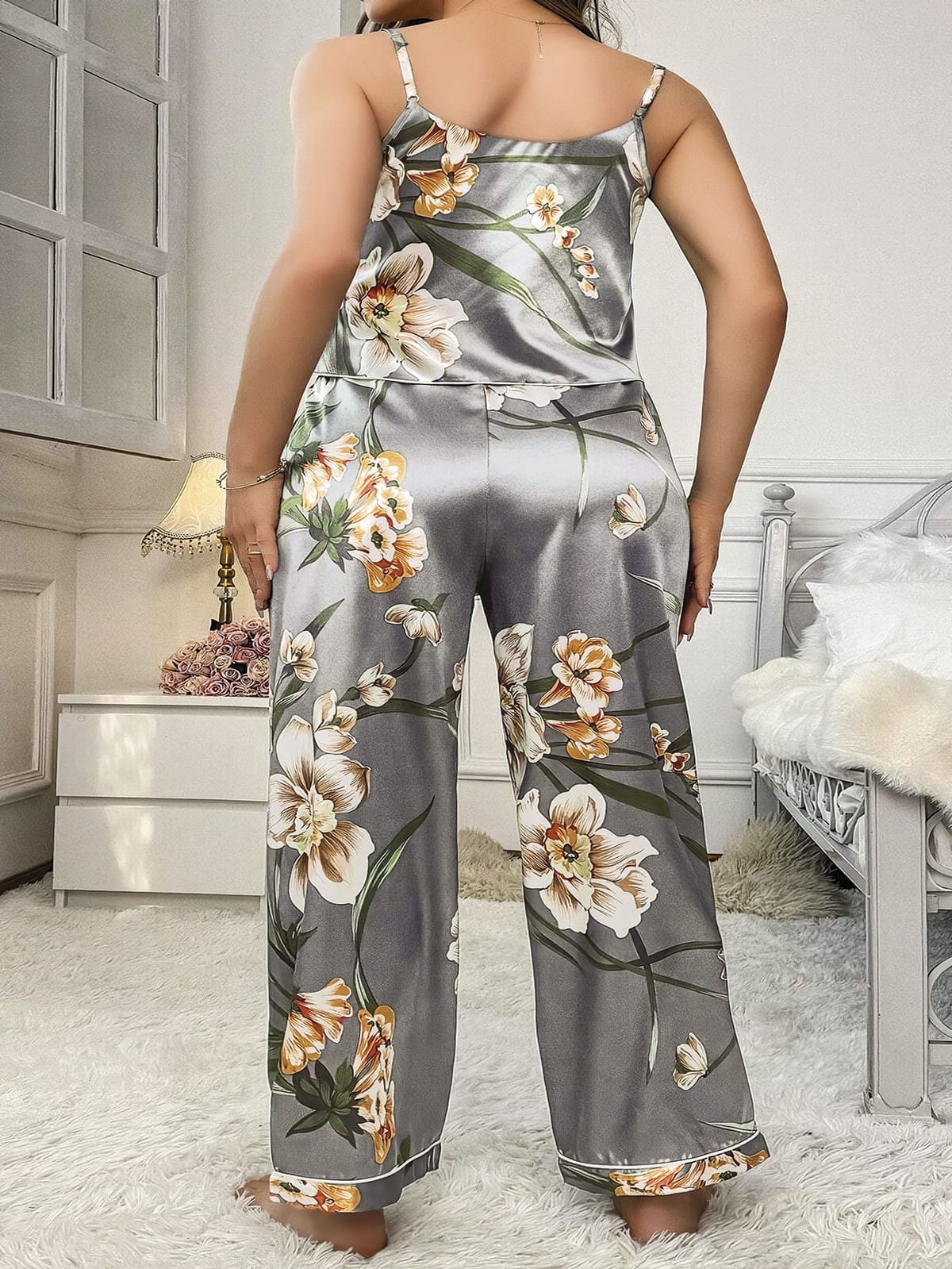 Gri Çiçekli Desenli Büyük Beden Kadın Pijama Takımı Pink Night 6903 - Gri