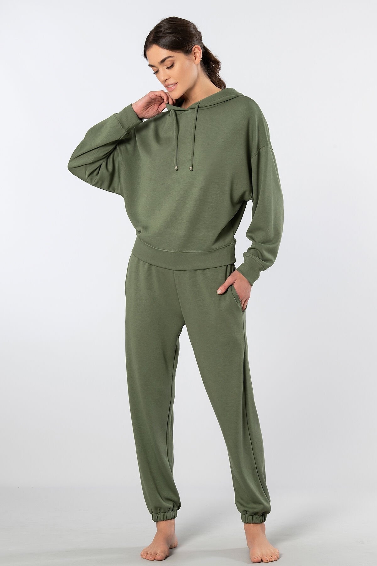 Kapüşonlu Cepli Kadın Jogger Eşofman Takımı Viskon Polyester Türen 3609 - Yeşil