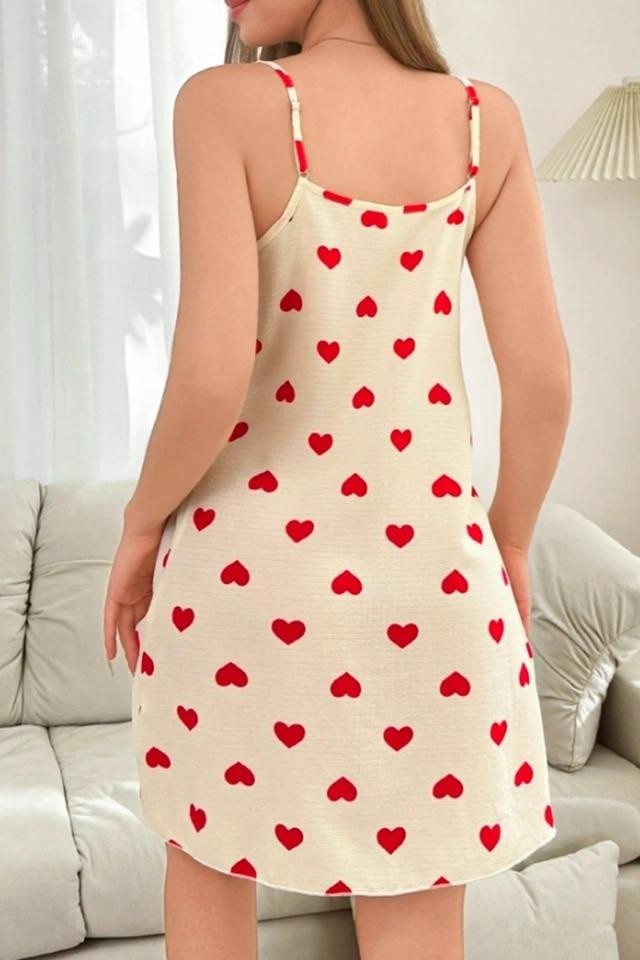 Kalp Desenli Kısa İnce Askılı Gecelik Kırmızı Ruselin 5104 - Krem