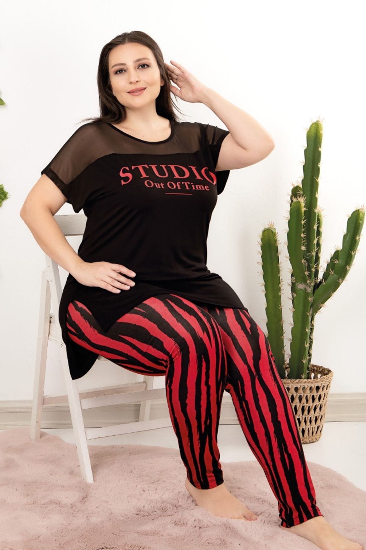 Kırmızı Siyah Çizgili Desen Büyük Beden Pijama Takımı Lady 10807 - Siyah