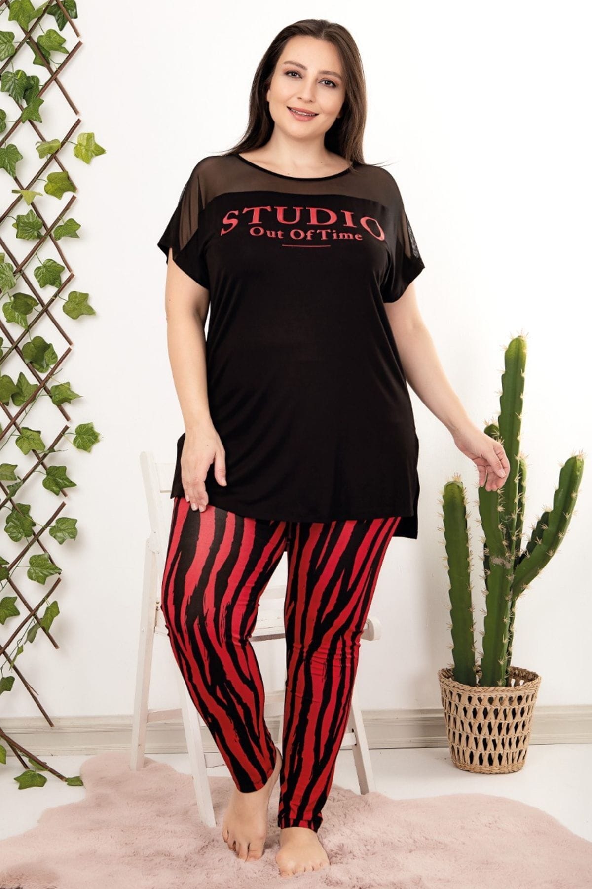 Kırmızı Siyah Çizgili Desen Büyük Beden Pijama Takımı Lady 10807 - Siyah