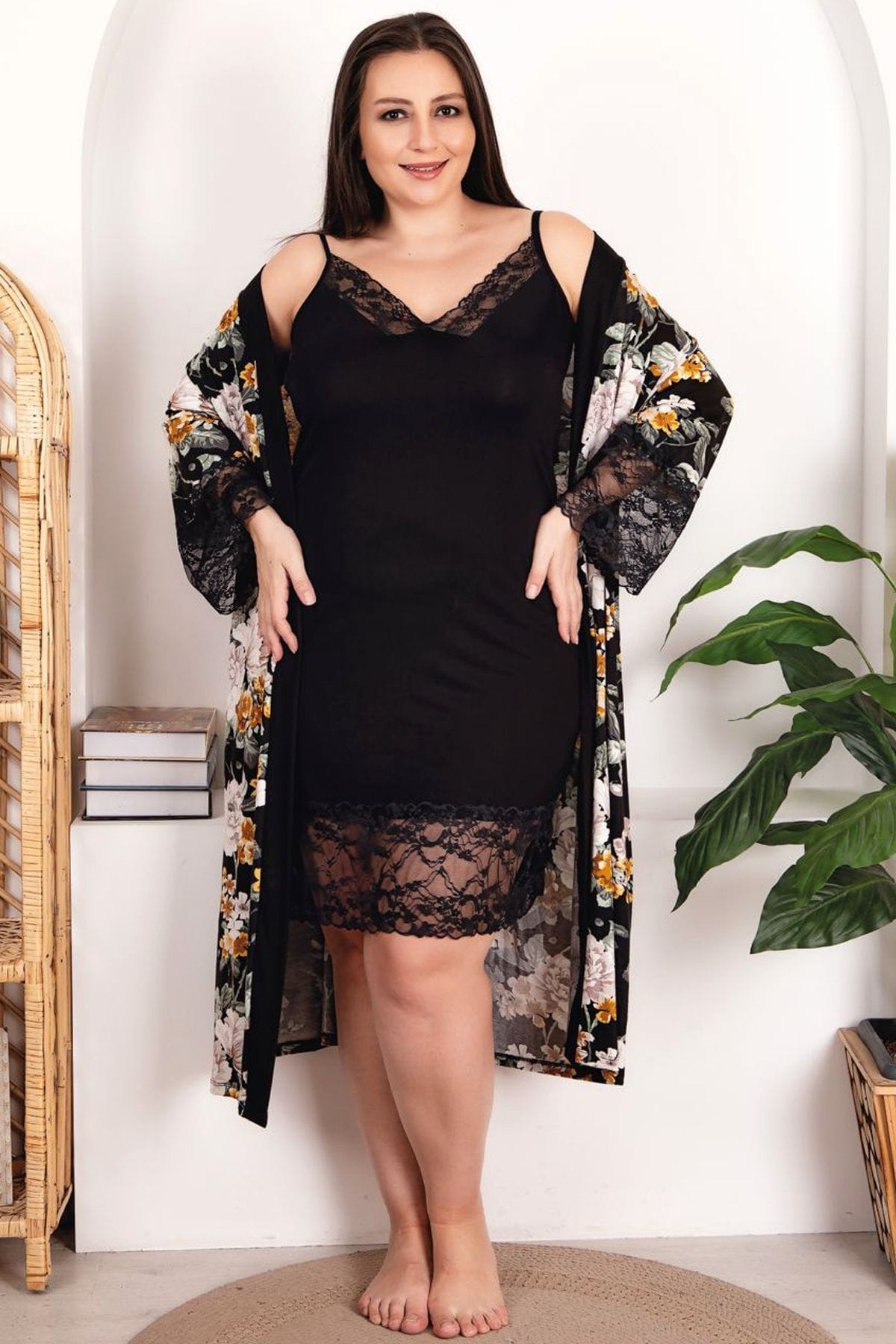 Çiçek Desenli Somon Renkli Kadın Pijama Takımı Lady 19222 - Siyah