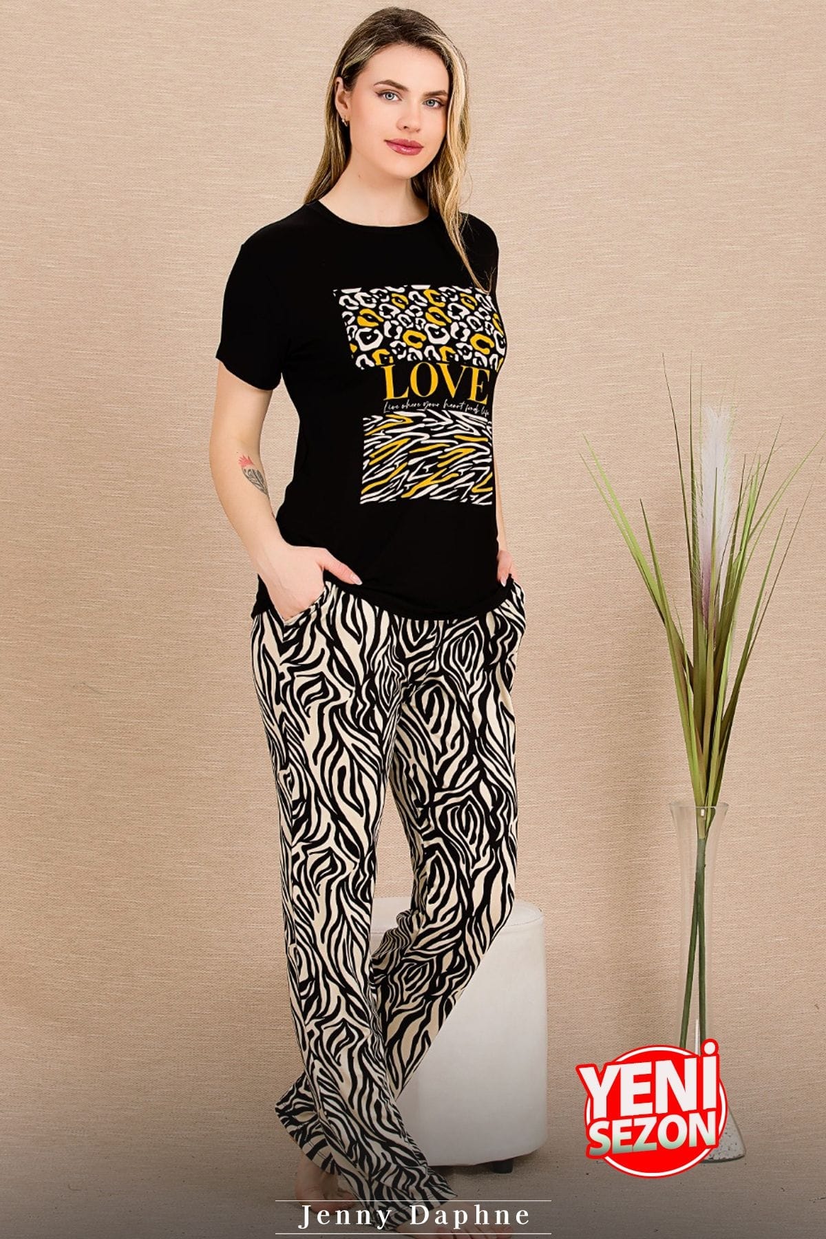 Zebra Desenli Kısa Kollu Pijama Takımı Lady 12490 - Siyah