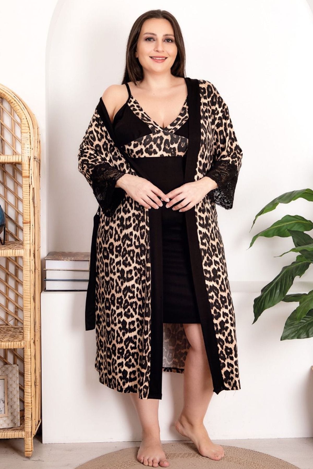 Leopar Desenli Büyük Beden Gecelik Sabahlık Takımı Lady 19219 - Siyah