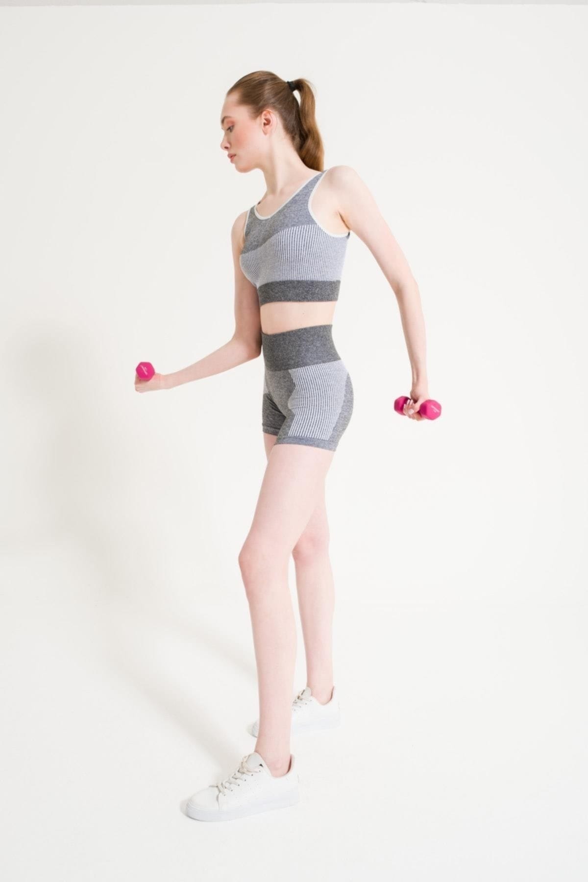 Dikişsiz Yüksek Bel Toparlayıcı Spor Şort FormActive 1725 - Beyaz