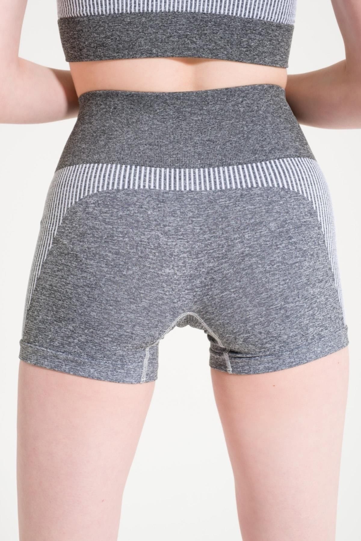 Dikişsiz Yüksek Bel Toparlayıcı Spor Şort FormActive 1725 - Beyaz