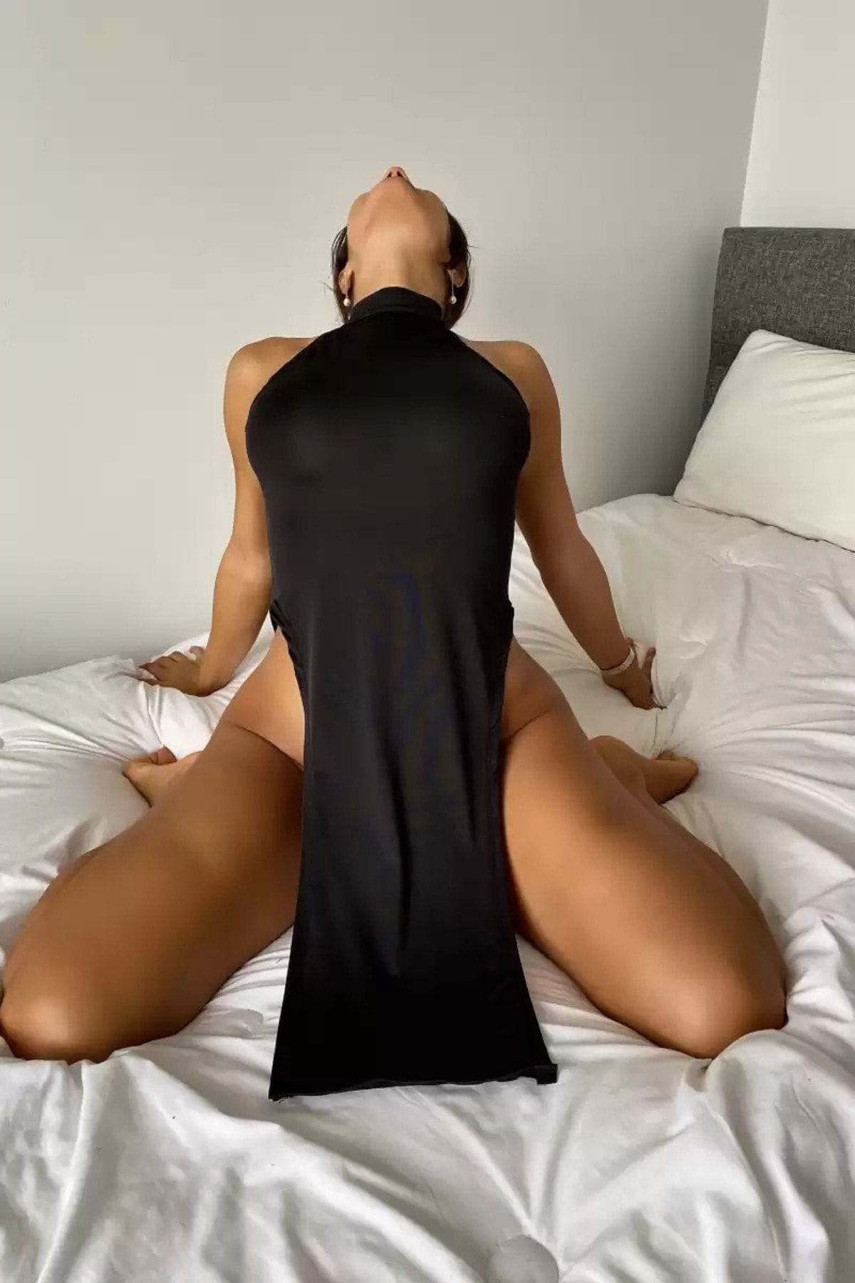 Yanlardan Yırtmaçlı Tek Parça Body Siyah Nathalie 1006 - Siyah