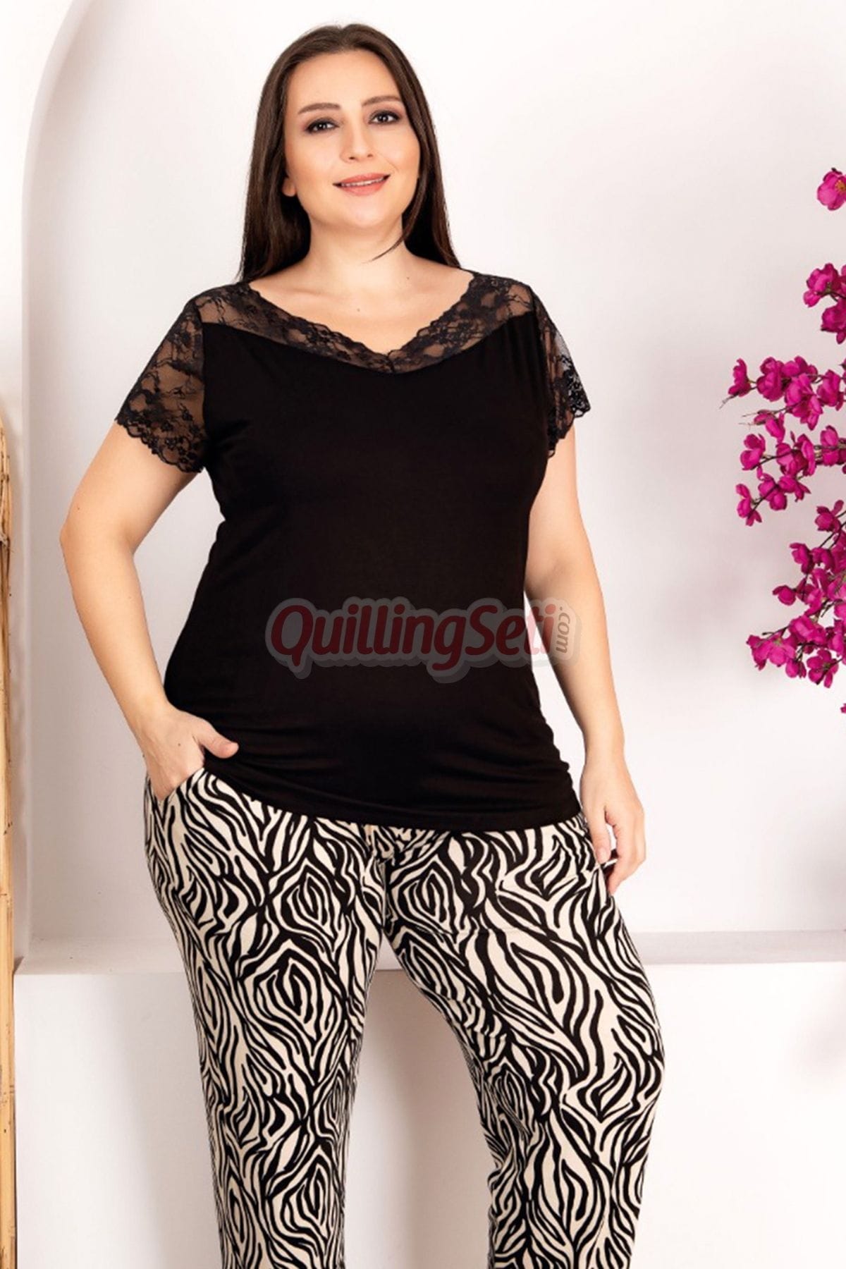 Siyah Zebra Desenli Kısa Kol Büyük Beden Pijama Takımı Lady 10951 - Siyah