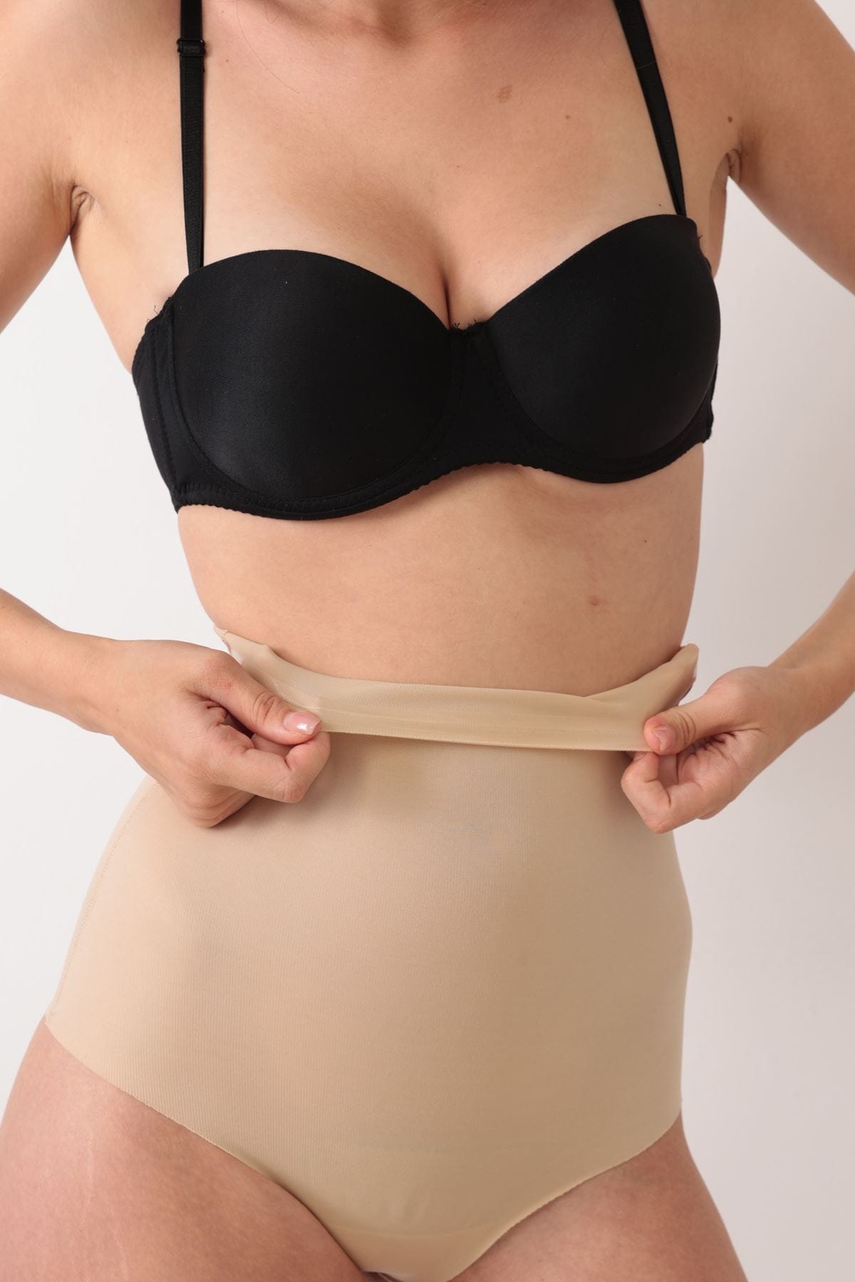 Lazer Kesim Dikişsiz Korse String Tanga Sistina 734 - Ten