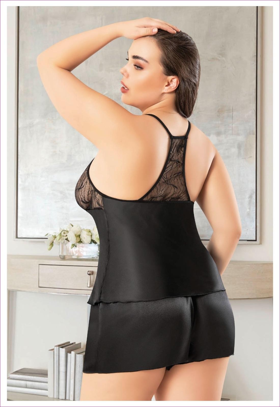 Halter Yaka Büyük Beden Askılı Saten Şort Pijama Takımı Miss Laris 4245 - Siyah