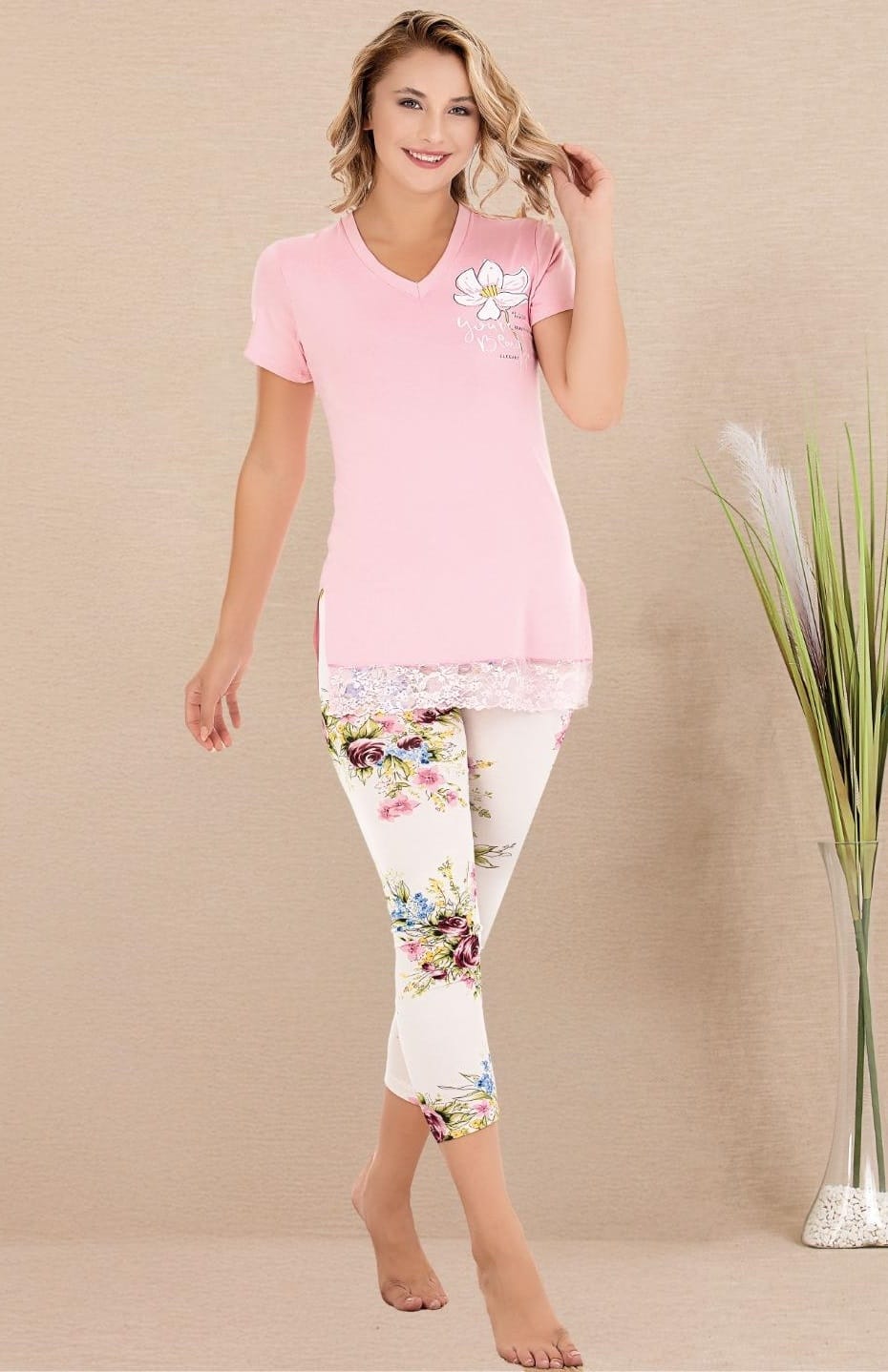 Viskon Leopar Desenli Kısa Kollu V Yaka Kapri Pijama Takımı Lady 12077 - Pembe