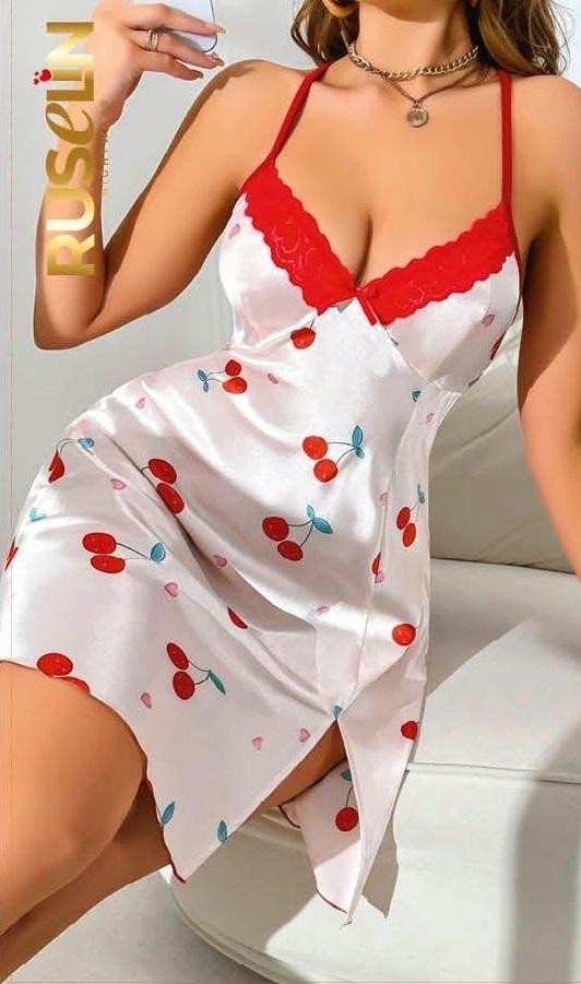 Dantelli Yırtmaçlı İnce Askılı Saten Gecelik Ruselin 2230 - Beyaz