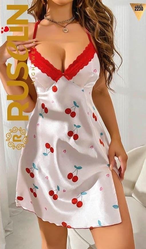 Dantelli Yırtmaçlı İnce Askılı Saten Gecelik Ruselin 2230 - Beyaz