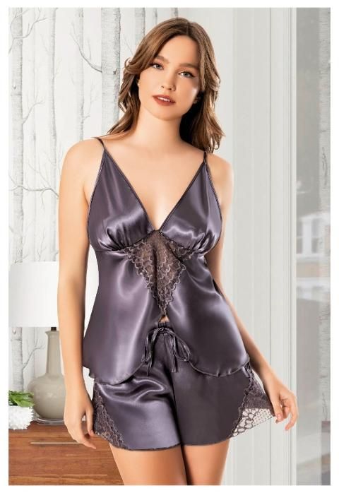 Asimetrik Kesim Yırtmaçlı İnce Askılı Şort Pijama Takımı Miss Laris 3116 - Gri