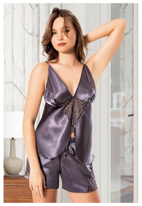 Asimetrik Kesim Yırtmaçlı İnce Askılı Şort Pijama Takımı Miss Laris 3116 - Gri