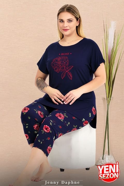 Büyük Beden Çiçek Desenli Kısa Kollu Kapri Pijama Takımı Lady 10735 - Lacivert