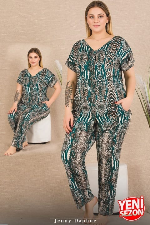 Cepli Yılan Desenli Büyük Beden Düğmeli Kısa Kollu Pijama Takımı Lady 11030