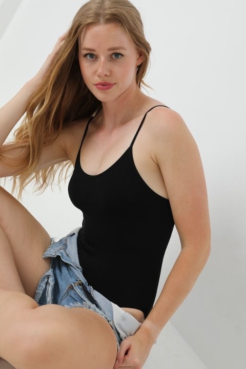 Yumuşak Dikişli Askılı Kadın Body FormActive 2200 - Siyah