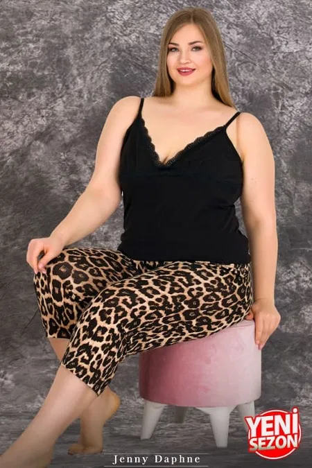 Leopar Desenli İnce Askılı Kapri Pijama Takımı Lady 10712 - Siyah