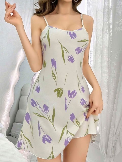 Çiçek Desenli İnce Askılı Kadın Gecelik Ruselin 5109