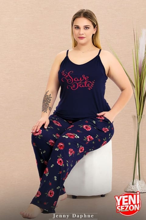 Lacivert Çiçek Desenli İnce Askılı Büyük Beden Pijama Takımı Lady 11019 - 2