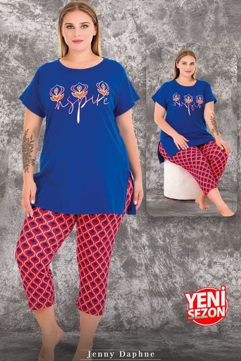 Büyük Beden Renkli Desenli Kısa Kollu Uzun Kapri Pijama Takımı Lady 10718