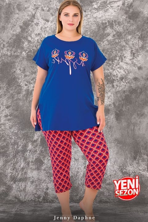 Büyük Beden Renkli Desenli Kısa Kollu Uzun Kapri Pijama Takımı Lady 10718 - 2