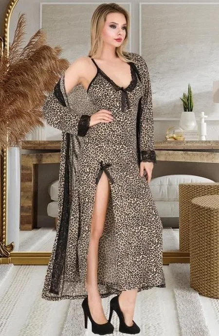 Fuşya Leopar Desenli Uzun Sabahlıklı Gecelik Takım İzabel 6002 - 2