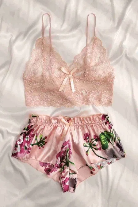 Dantel Büstiyerli Çiçekli Sütyen Şort Pijama Takımı Merry See MS3261 Çok Renkli - Çok Renkli