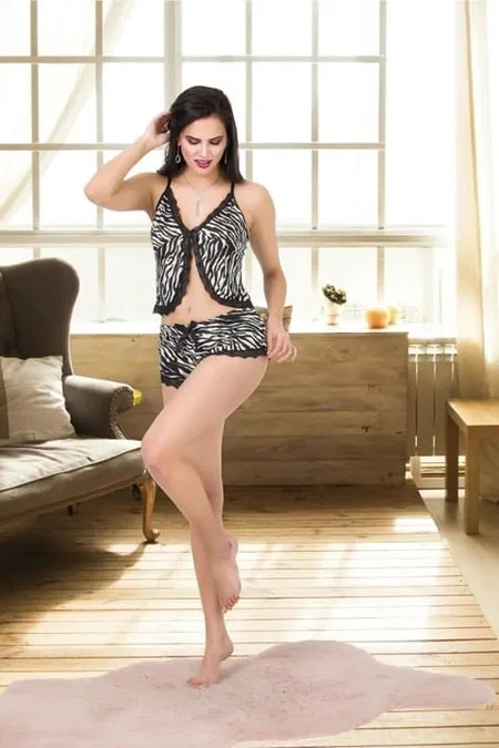Zebra Desenli Şortlu Pijama Takım İzabel 0100 - Siyah