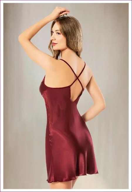 İnce Askılı Saten Gecelik Kadın Gecelik Miss Laris 2142 - Bordo