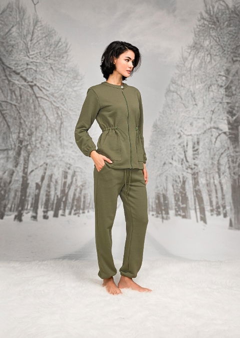 Yanları Büzgülü Fermuarlı Kadın Pijama Takımı Lila Doreanse 26K4090