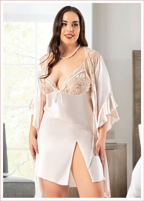 Saten Yırtmaçlı Büyük Beden Dantelli Gecelik Sabahlık Takımı Miss Laris 6004